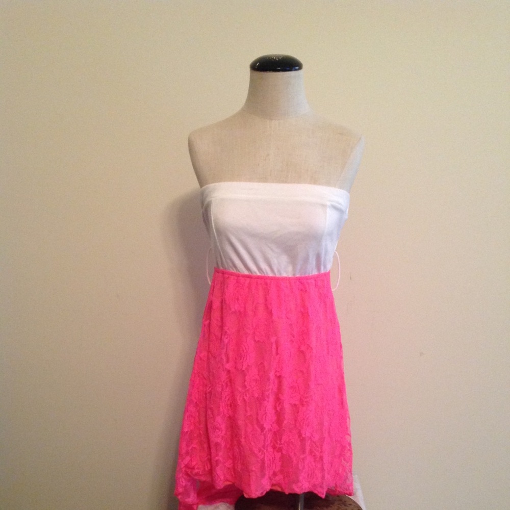 Strapless dress